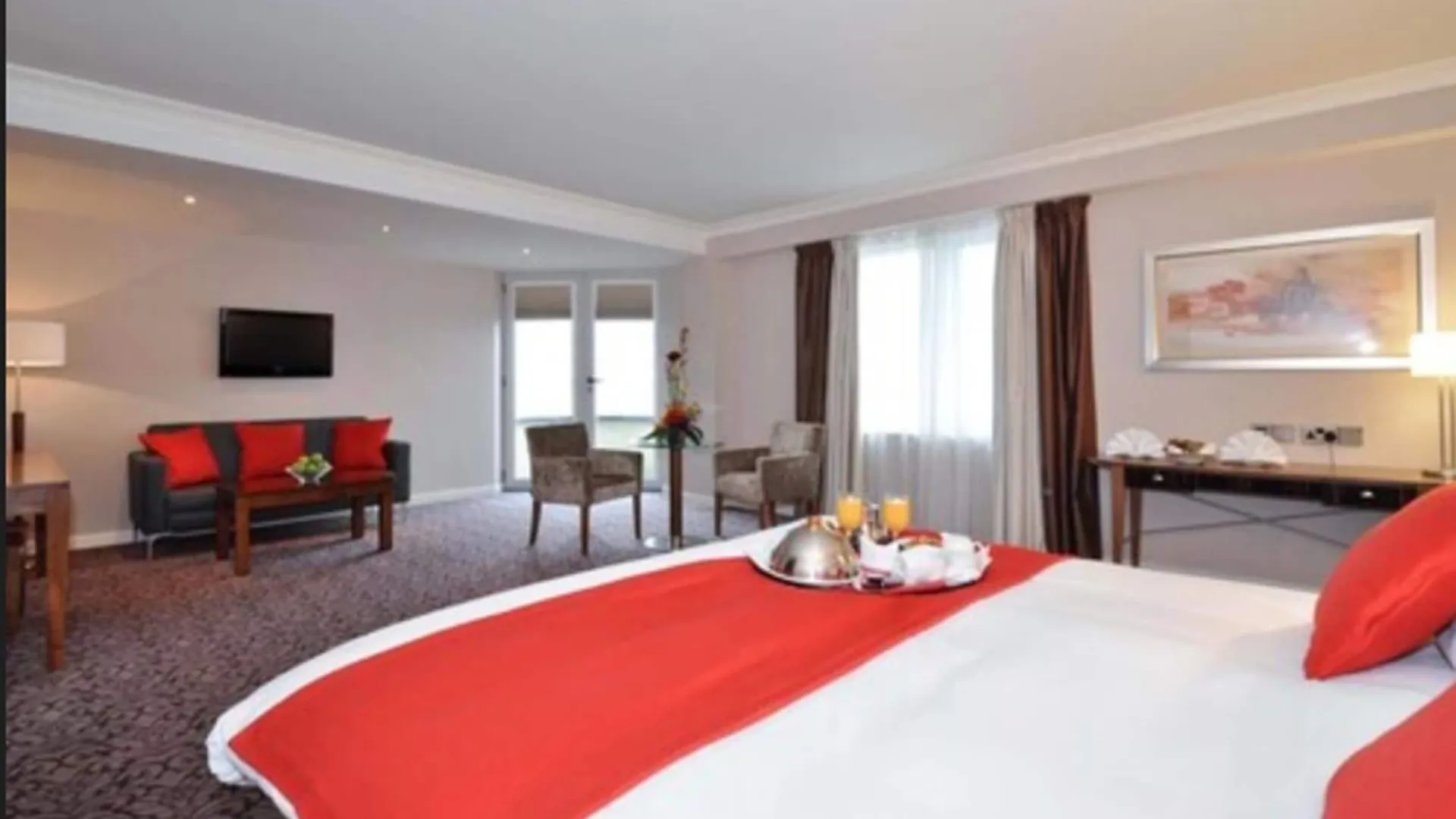 Salthill Hotel Galway 4*,